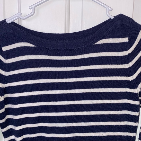 GAP Striped Sweater - Picture 2 of 4